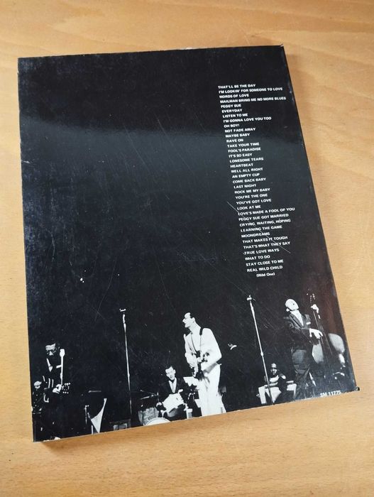 Partituras Buddy Holly. A Biography in Words Photos & Music