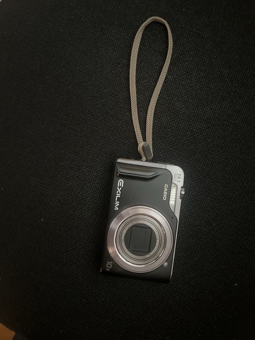 camera casio em otimo estado