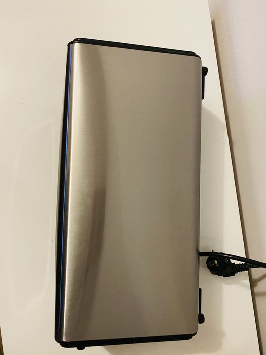 Torradeira becken uma ranhura