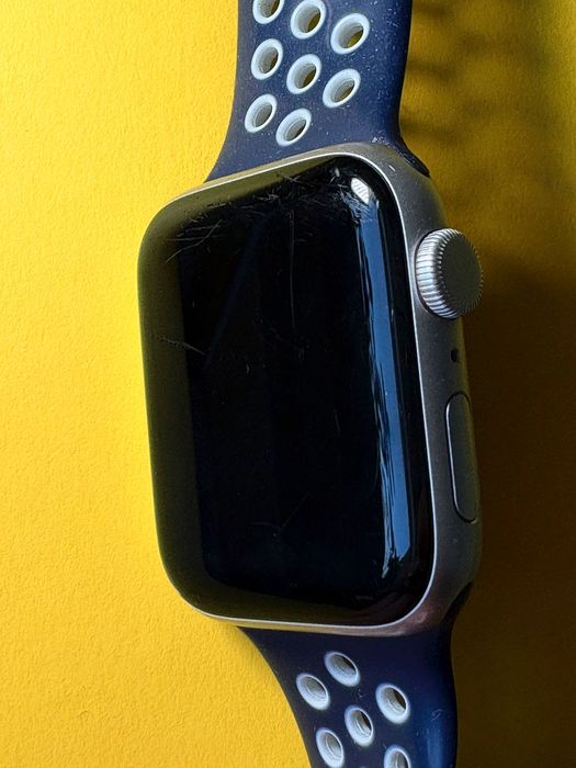 Apple Watch SE 2 44mm GPS