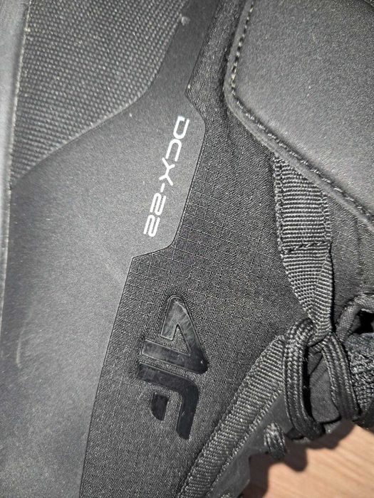 buty chłopięce zimowe 4F DCX-22 r. 37