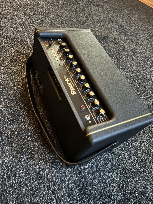 nowy wzmacniacz Gitarowy Positive Grid Spark Pearl 40