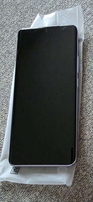 Redmi Note 13 Pro+ 5G - 512GB / 12GB RAM (Novo, Sem Uso)