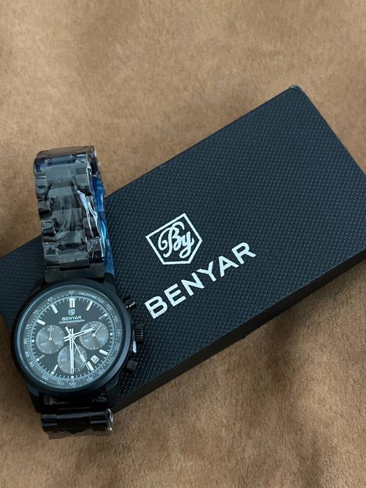Стильний чоловічий годинник Benyar Chronograph — новий у коробці
