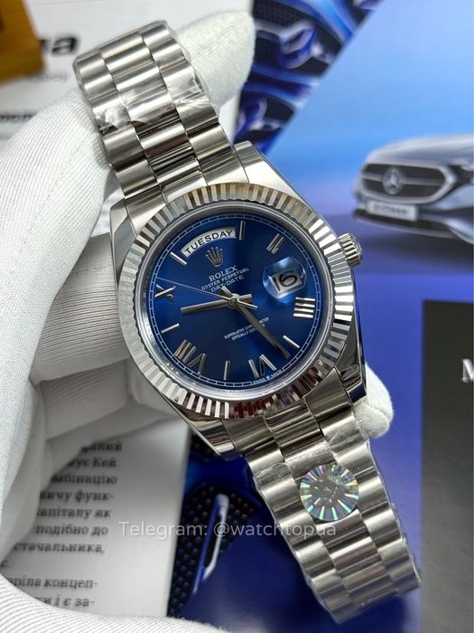 Годинник Rolex Day-Date 40 Blue Roman Dial Ролекс