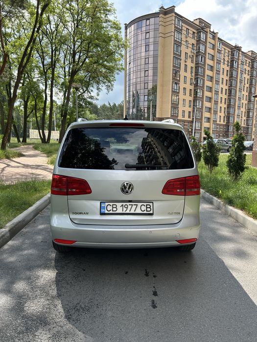 Volkswagen touran 2015 2.0 tdi автомат