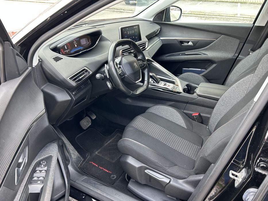 Peugeot 5008 Blue HDI 7lugares