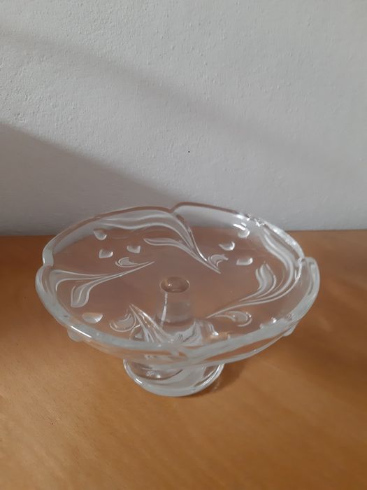 Taça florida em vidro