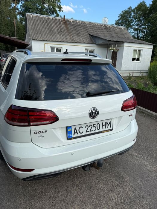Volkswagen golf 2017 рік