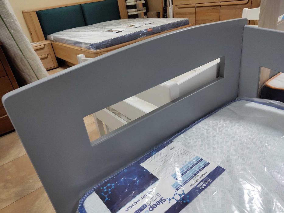 Ліжко дерев'яне, односпальне