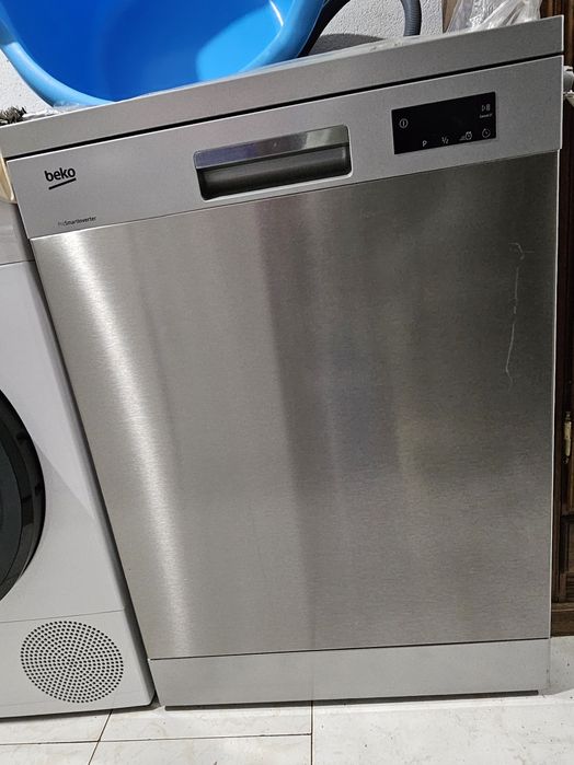 Maquina de lavar loiça beko