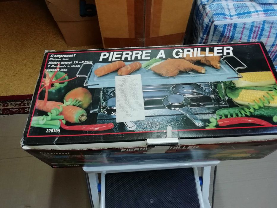 Grelhador de Pedra com lamparinas