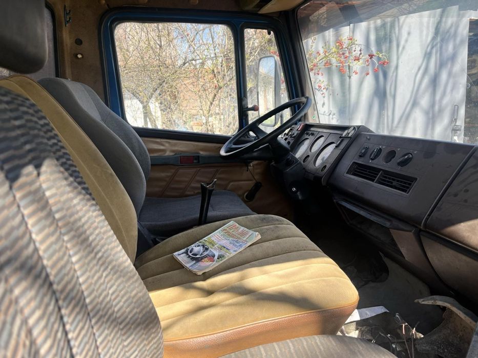 Продам Мерседес 709