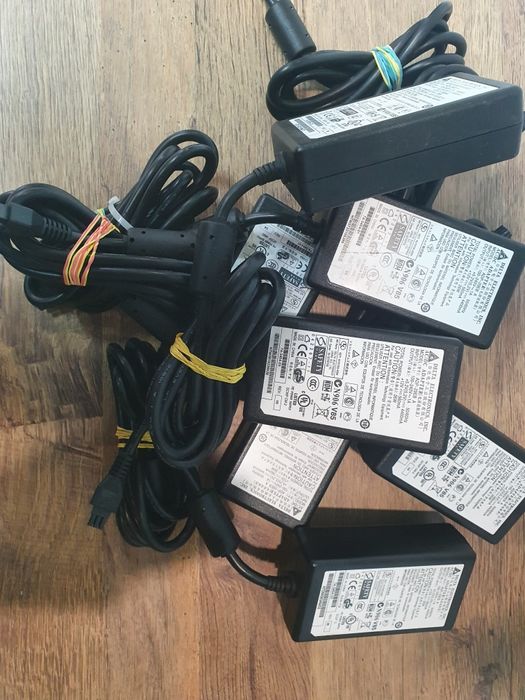 Блок питания живлення зарядка зарядное для Cisco комутаторів 12в/5,2в