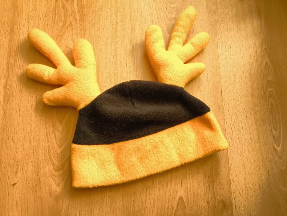 Czapka z rogami renifera