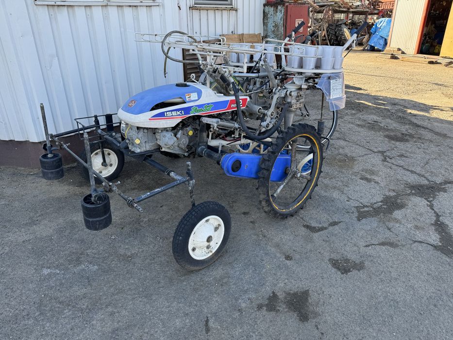 2-рядная рассадочная машина самоходная сажалка Iseki
