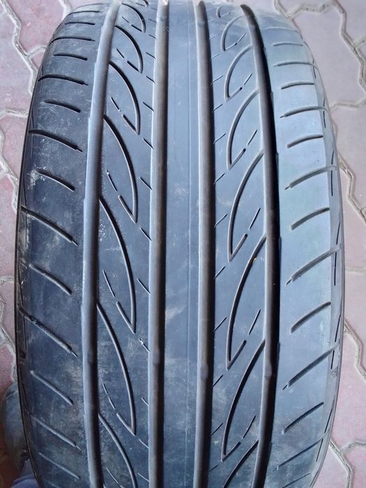 1 Opona letnia 235/35r19 YOKOHAMA 2024r 6mm