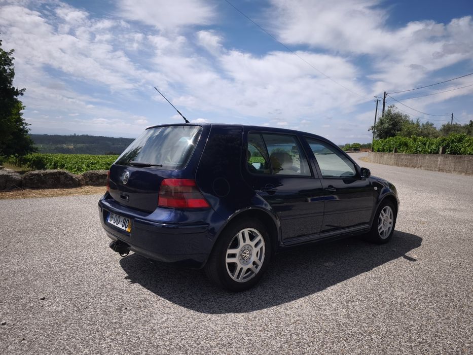 Volkswagen Golf IV 1.9 TDI (100cv) – Excelente Estado e Interiores em Pele