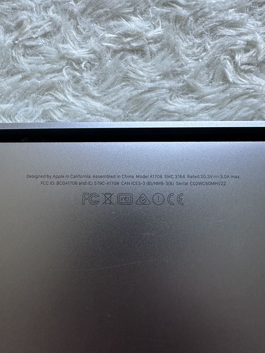 Macbook pro 13 2017 року