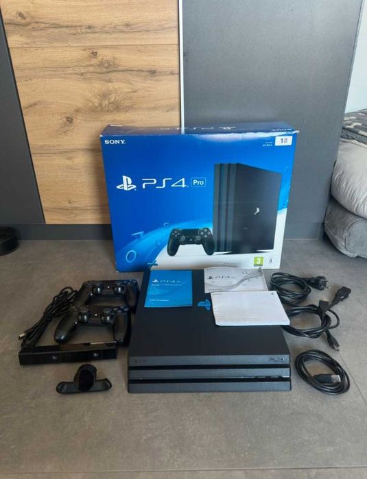 Продам PS 4 Pro 1 Терабайт