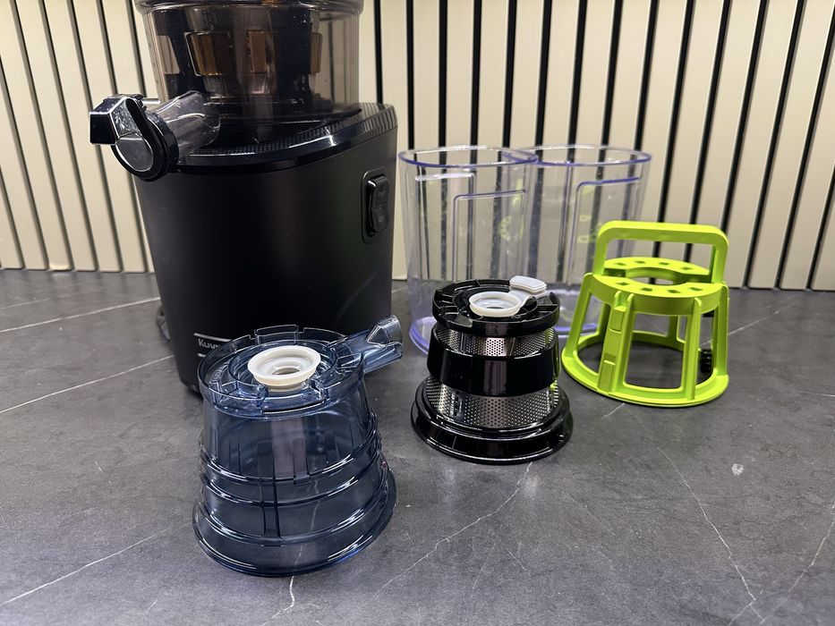 Wyciskarka Kuvings REVO830