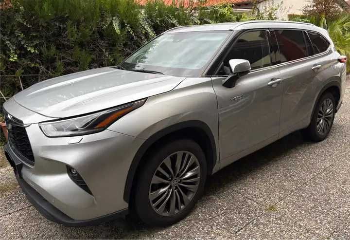 Бампер Toyota Highlander IV розборка тойота хайлендер 4