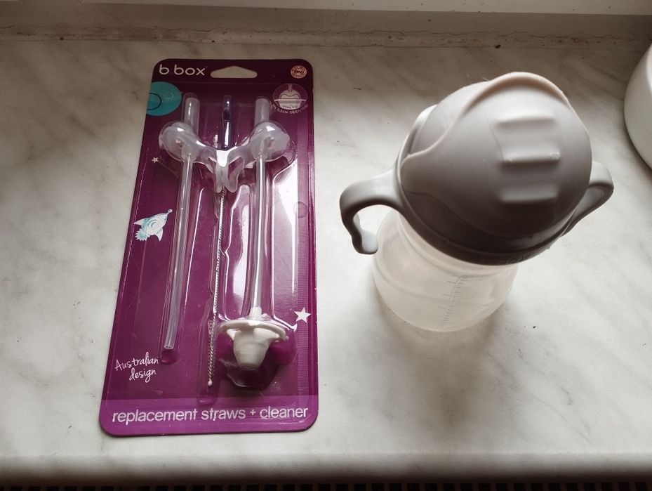 B box bidon + nowa słomka