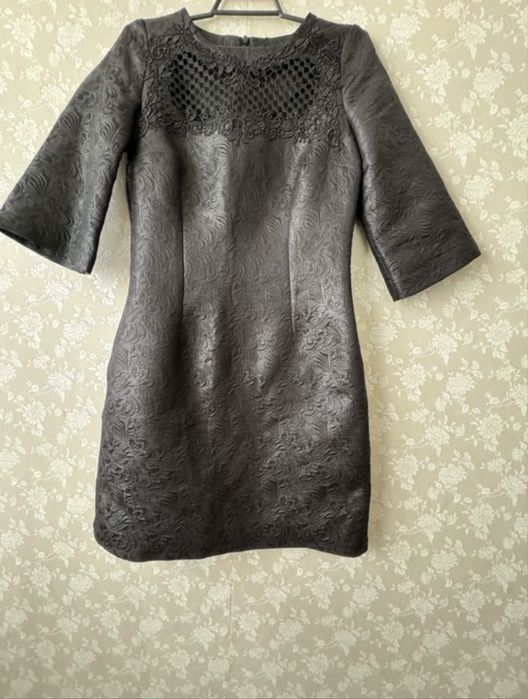 Продам гарну сукню