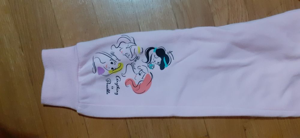 Calça treino de inverno 7-8 anos princesas