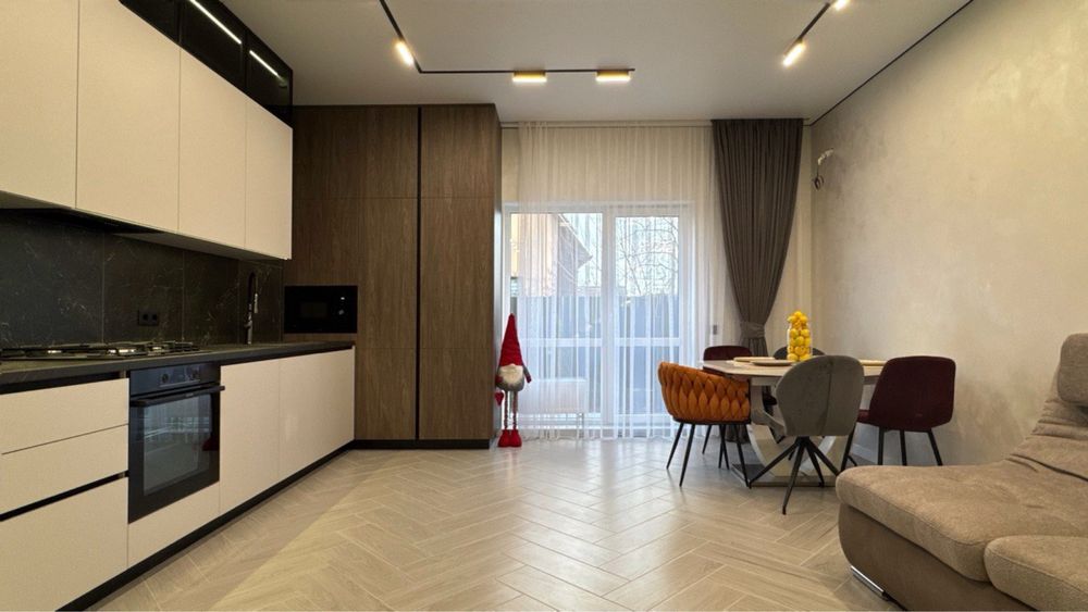 Продаж таунхауса з ремонтом