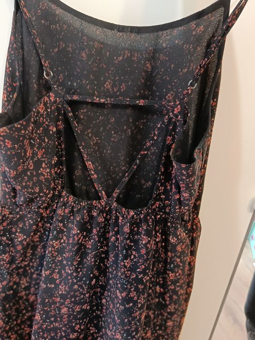 Sukienka na ramiączkach cropp