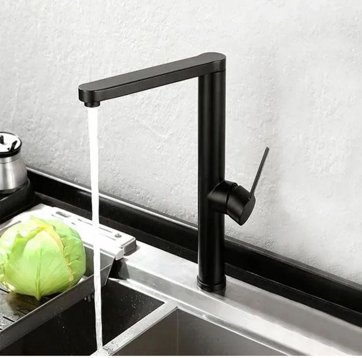 Смеситель для кухни zerix черный.