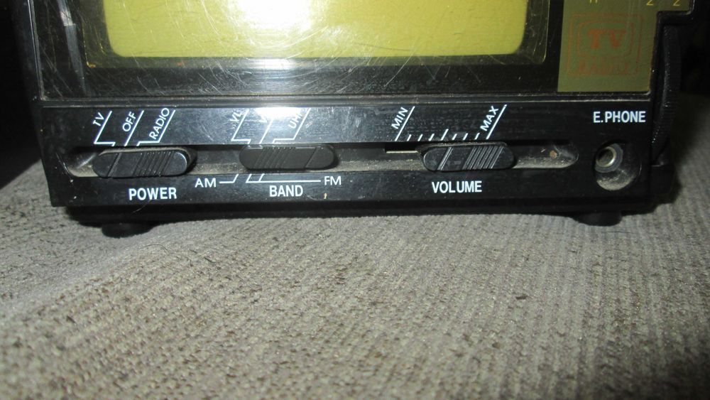 TV/RÁDIO portátil  anos 80