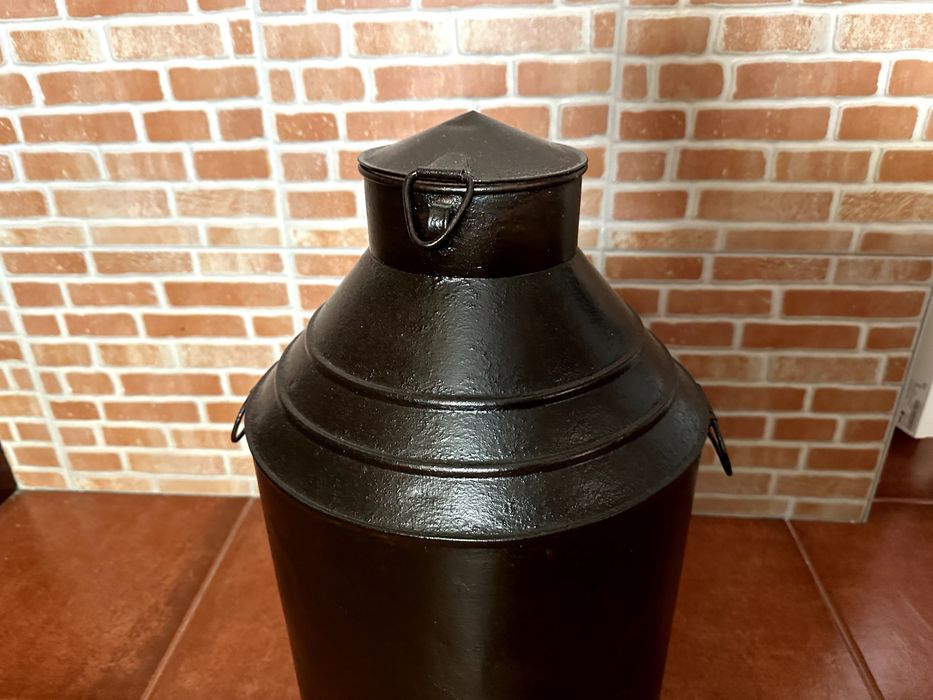 Antiguidades - Vasilha antiga para Azeite e outros líquidos