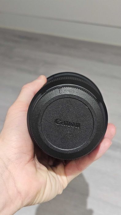 Objetiva Canon RF 24-70mm F2.8L IS USM