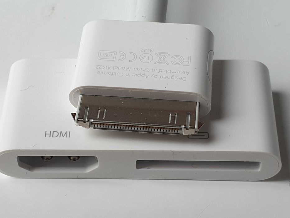 перехідник Apple 30-pin Digital AV Adapter, модель A1422.