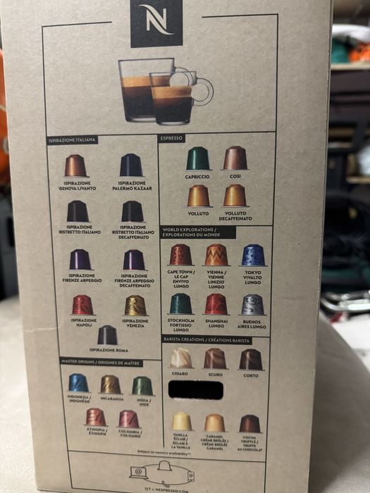 Máquina Café DELONGHI Nespresso Citiz Preto