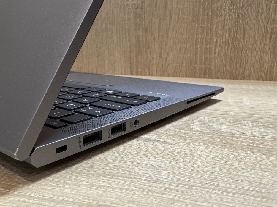 Ультрабук HP ZBook Firefly 14 G7/Intel i5 10210u/16 gb ddr4/SSD 256gb