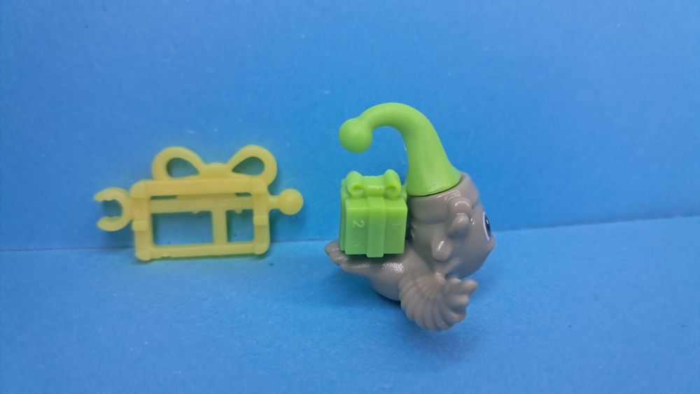 Figurka świąteczna Kinder