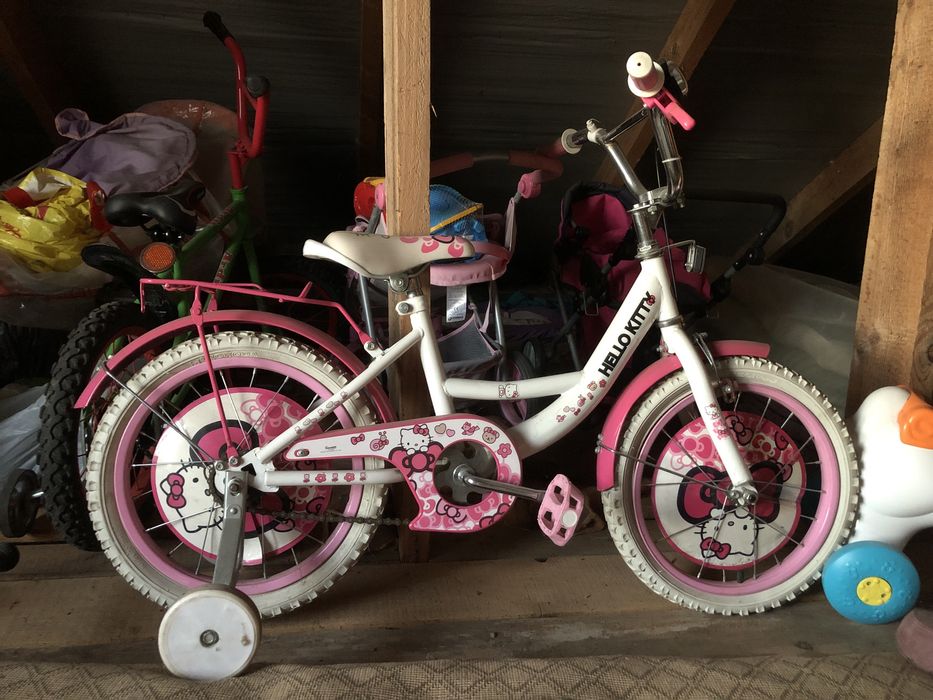 Велосипед дитячий на 4-6 років. Нормальний стан, спущені колеса