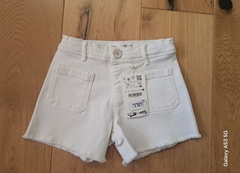 Krótkie spodenki Zara rozm. 110 nowe!