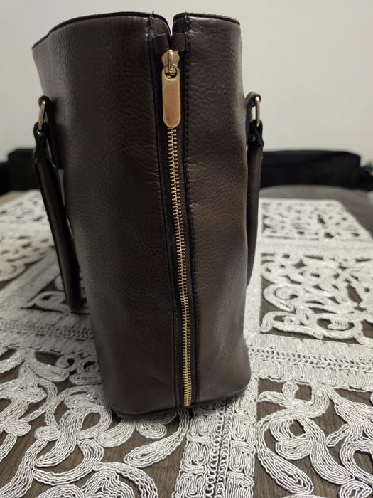 Prada Duża czekoladowa