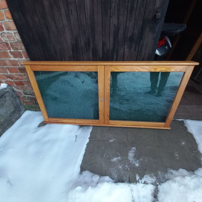 Gabloty szklane. 155 na 75 . Grubość 10 cm.