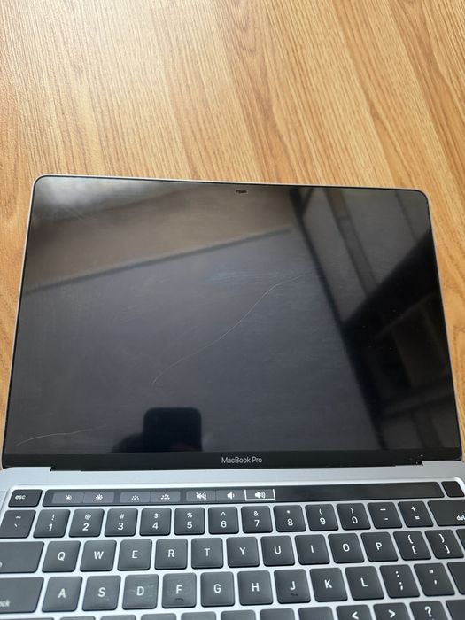 MacBook Pro 13 2020 M1 8/256 GB A2338