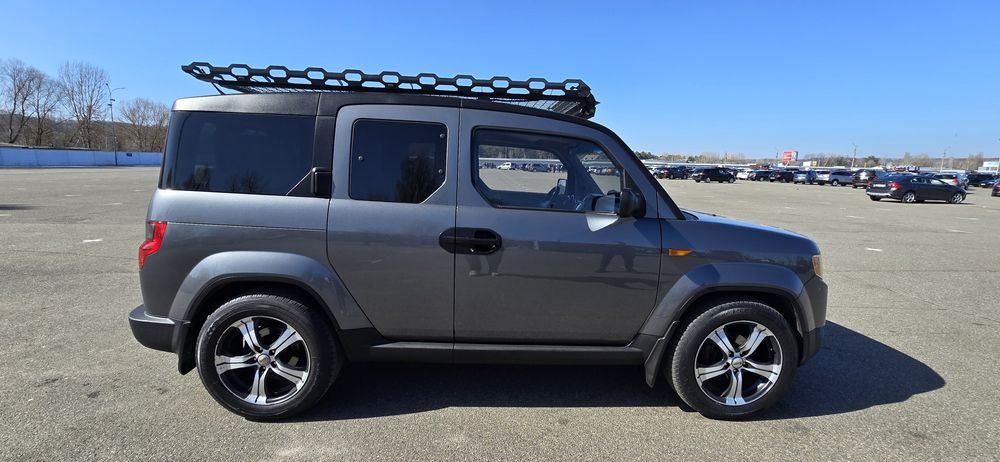 Продам Хонду Єлемент срочно