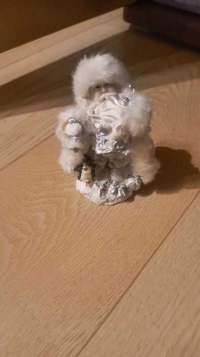 Figurka Mikołaja