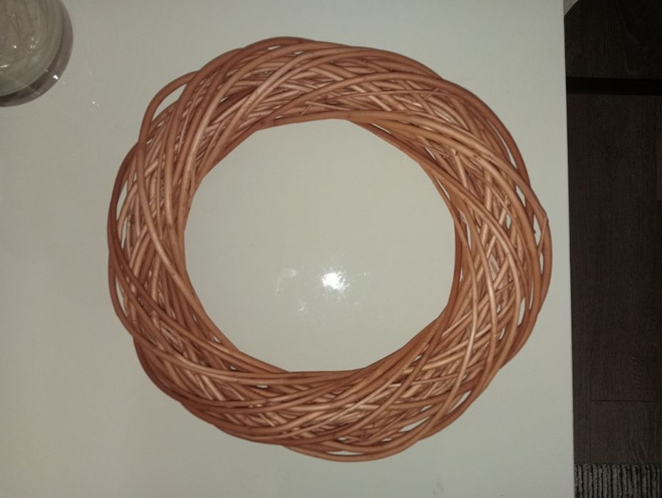 Венок плетеный диаметр 30 см