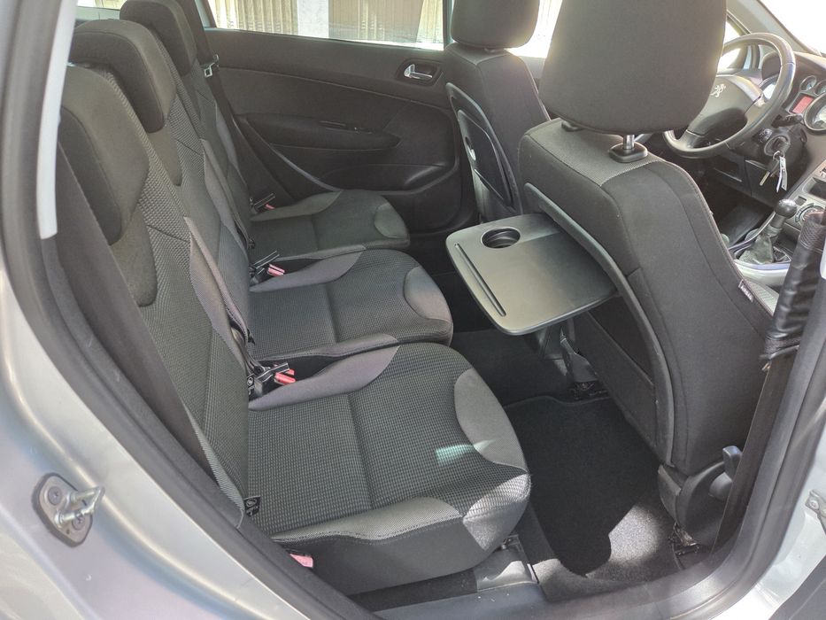 Peugeot 308 Sw 7 Lugares BlueHdi 120cv — photo 5