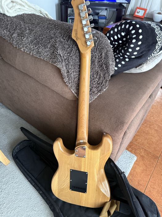 Guitarra elétrica Stagg