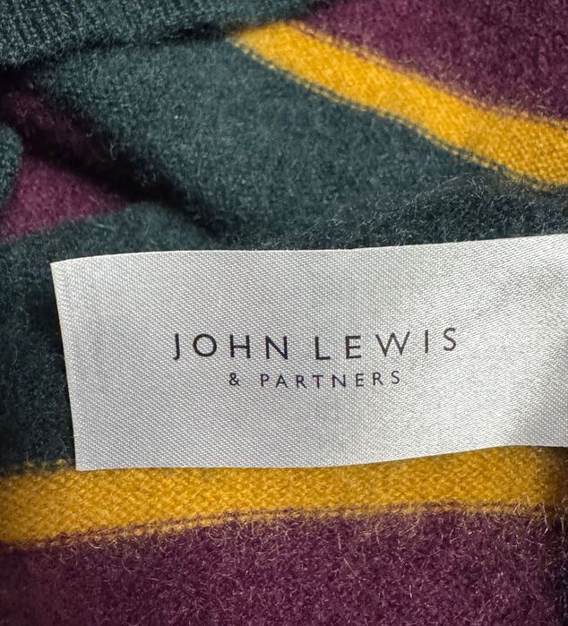 Кашемировый свитер John Lewis .